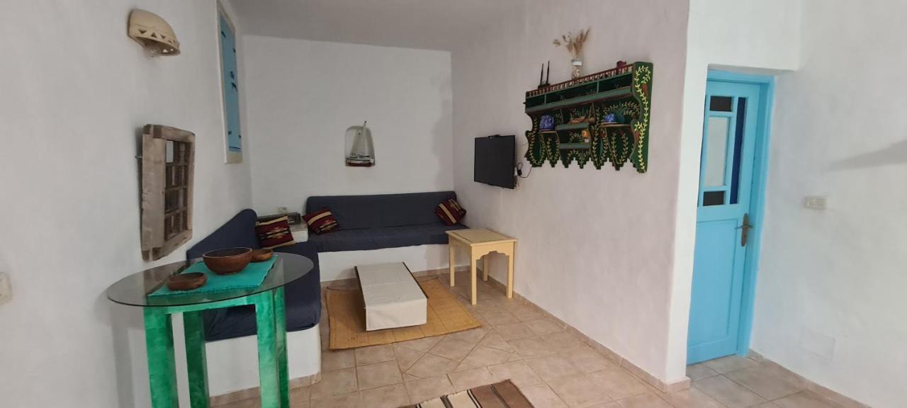 Typique Appartement Houmt El Souk Exterior foto