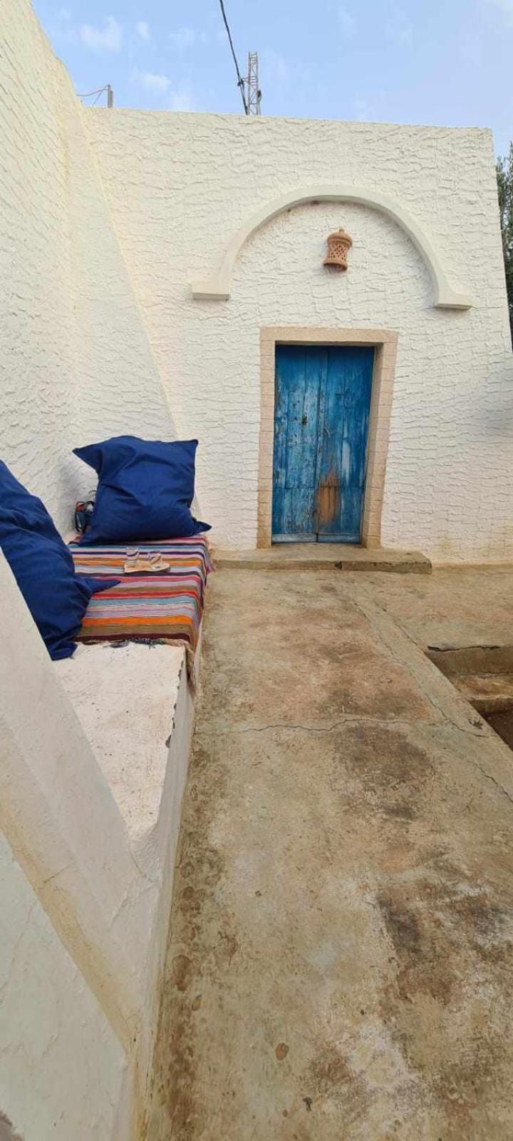 Typique Appartement Houmt El Souk Exterior foto